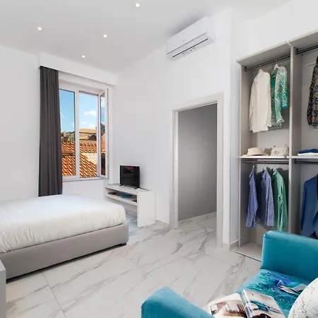 Piazza Tasso Relais 2*