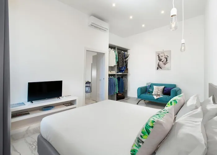 Hotel Piazza Tasso Relais 2*