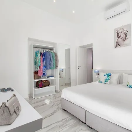 Piazza Tasso Relais Готель Сорренто