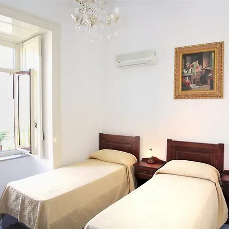 Piazza Tasso Relais Sorrento