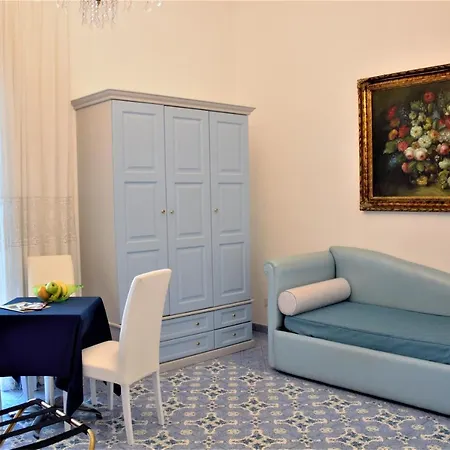 Bed & Breakfast Piazza Tasso Relais