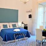 Piazza Tasso Relais Sorrento