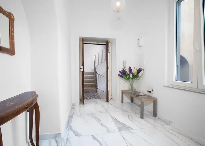 فندق Piazza Tasso Relais 2*