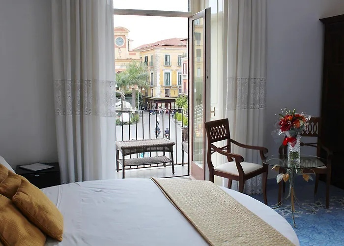 Piazza Tasso Relais سورينتو